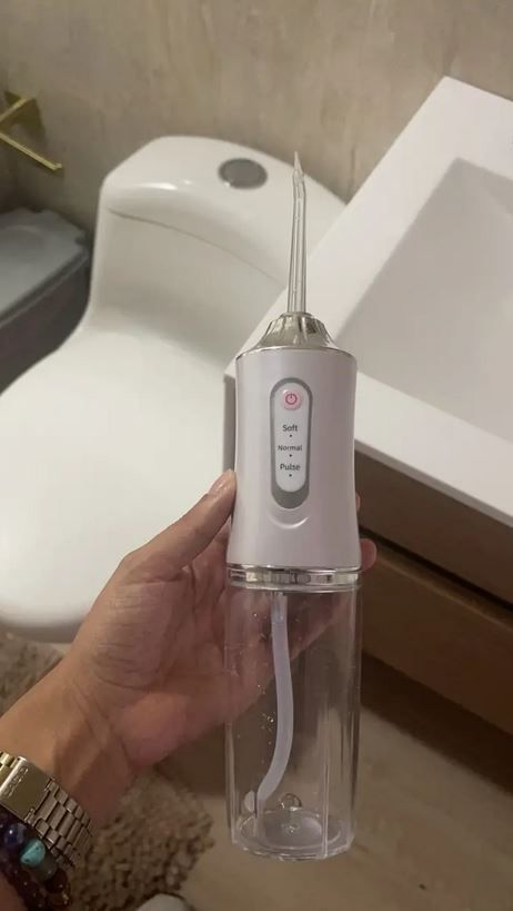 Combo Irrigador Bucal + Lápiz Blanqueador Dental